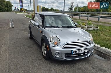MINI Cooper  2010