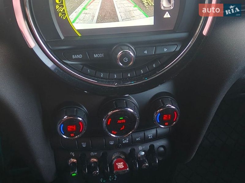 Хетчбек MINI Cooper 2014 в Острозі