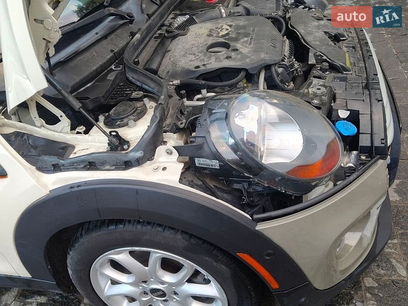 Хетчбек MINI Cooper 2014 в Острозі