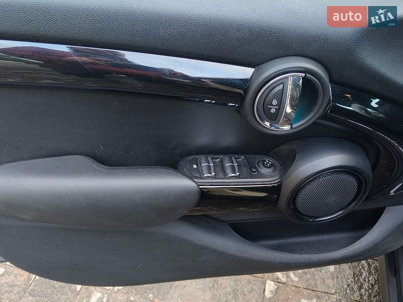 Хетчбек MINI Cooper 2014 в Острозі