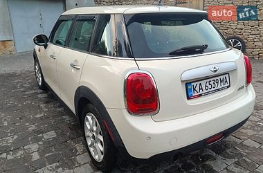Хетчбек MINI Cooper 2014 в Острозі