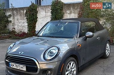 Хэтчбек MINI Cooper 2017 в Киеве