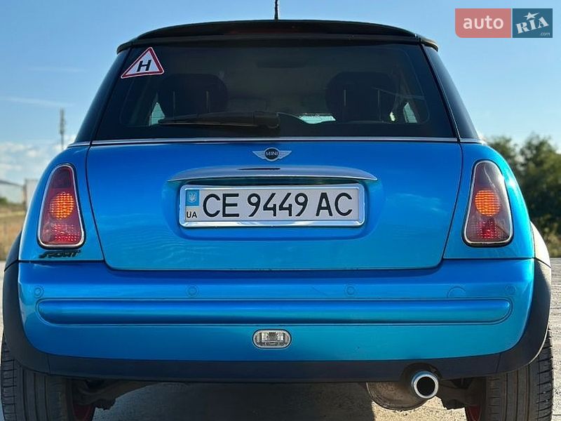 MINI Cooper 2003