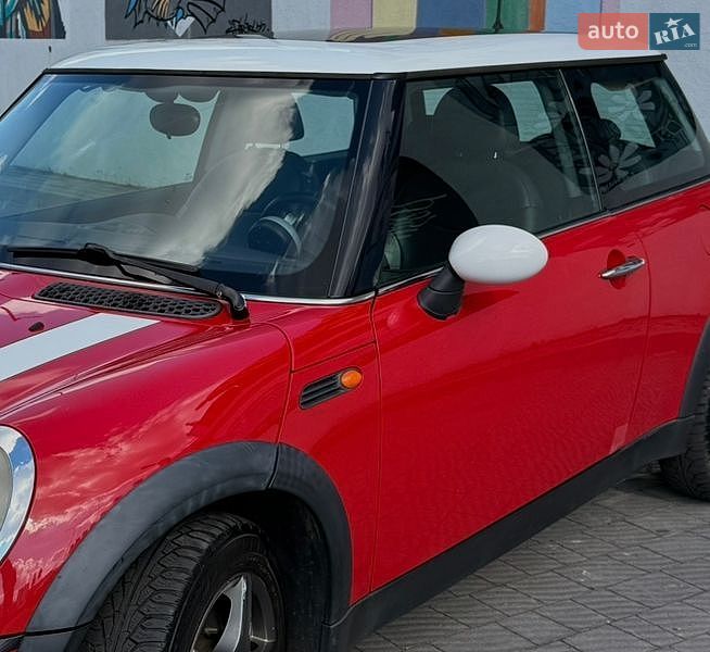 Хетчбек MINI Cooper 2002 в Львові
