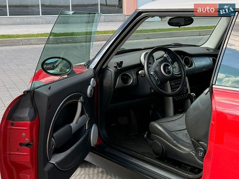 Хетчбек MINI Cooper 2002 в Львові