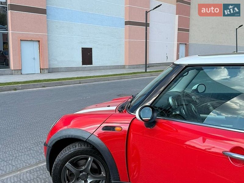 Хетчбек MINI Cooper 2002 в Львові