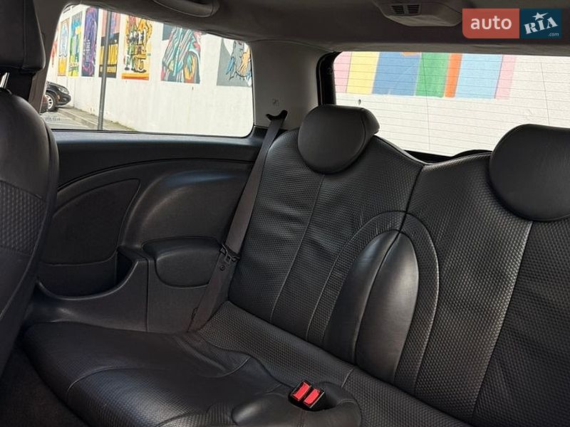 Хетчбек MINI Cooper 2002 в Львові