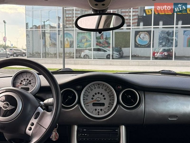 Хетчбек MINI Cooper 2002 в Львові