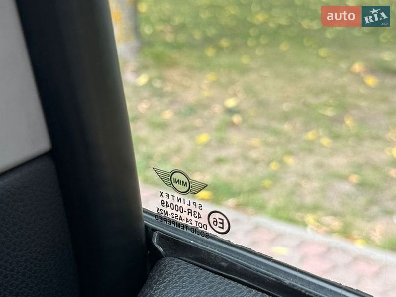 Хетчбек MINI Cooper 2002 в Львові