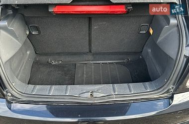 Хэтчбек MINI Cooper 2006 в Глыбокой