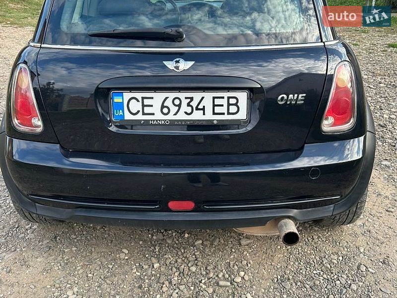 Хэтчбек MINI Cooper 2006 в Глыбокой