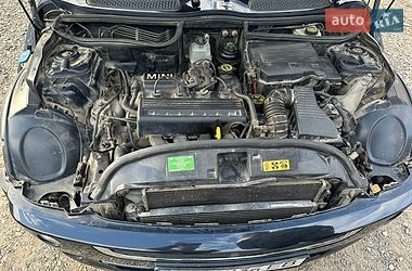 Хэтчбек MINI Cooper 2006 в Глыбокой