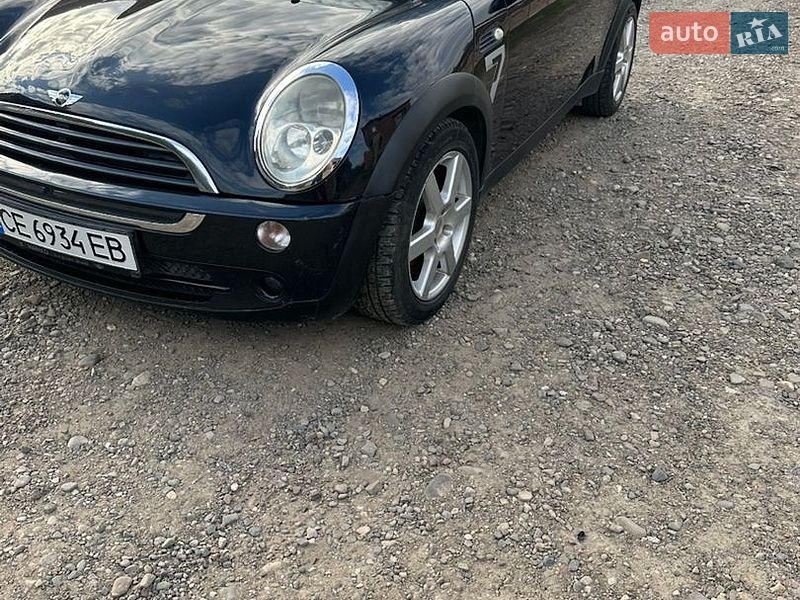 Хэтчбек MINI Cooper 2006 в Глыбокой