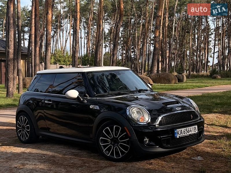 Хетчбек MINI Cooper 2012 в Житомирі