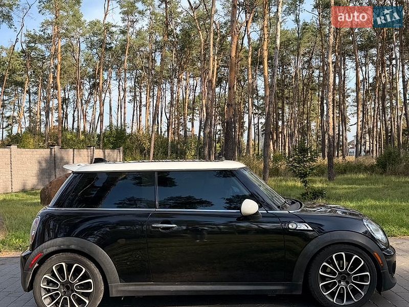 Хетчбек MINI Cooper 2012 в Житомирі