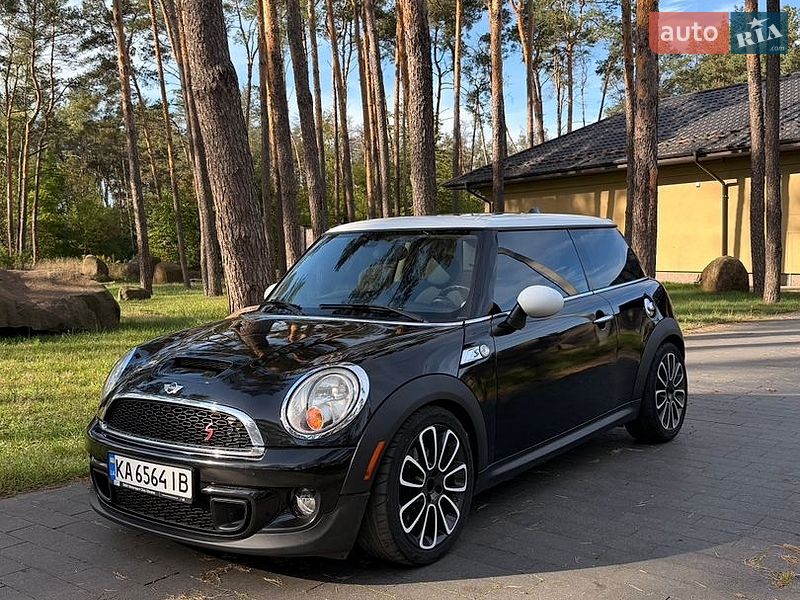 Хетчбек MINI Cooper 2012 в Житомирі