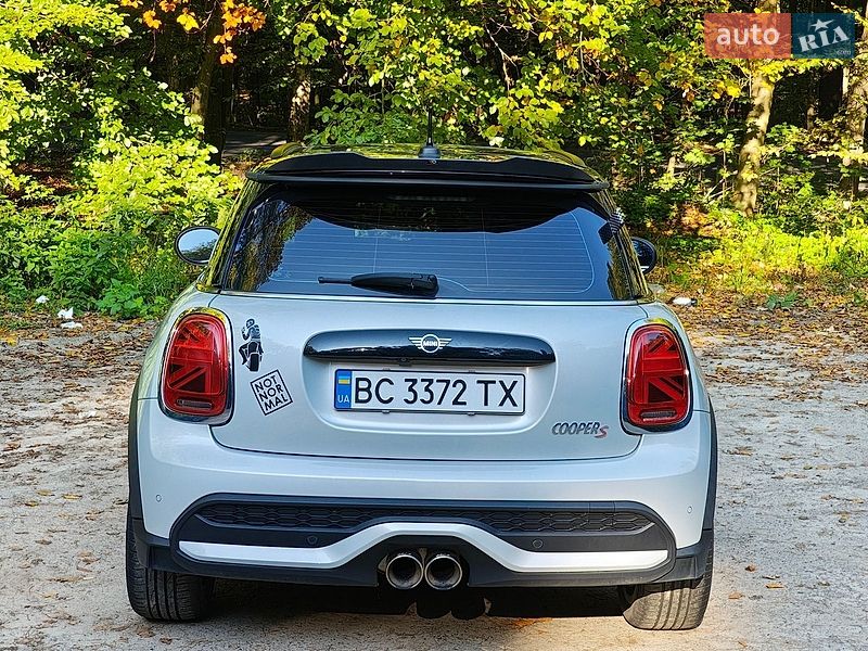 Хэтчбек MINI Cooper 2021 в Львове