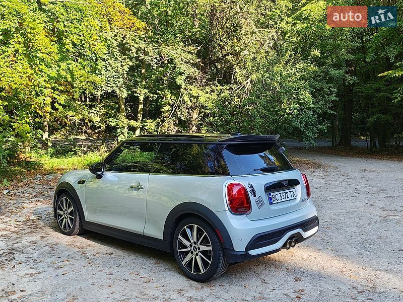 Хэтчбек MINI Cooper 2021 в Львове