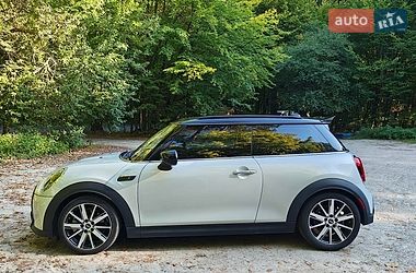 Хэтчбек MINI Cooper 2021 в Львове