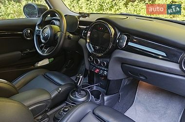 Хэтчбек MINI Cooper 2021 в Львове
