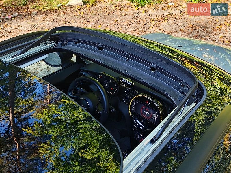 Хэтчбек MINI Cooper 2021 в Львове