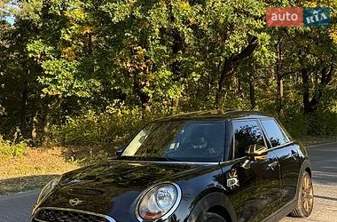 Хетчбек MINI Cooper 2015 в Львові