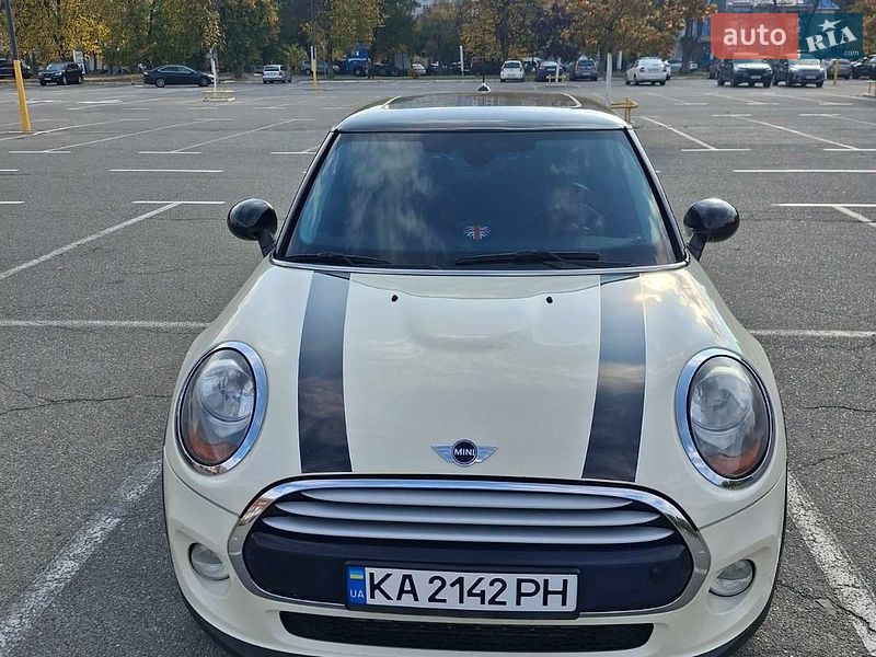 MINI Cooper 2015