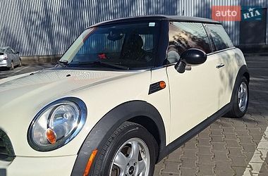 MINI Cooper  2011