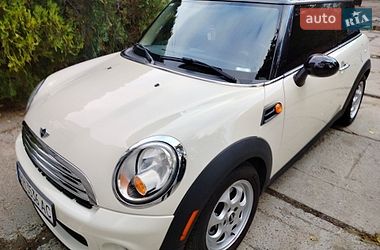MINI Cooper  2012