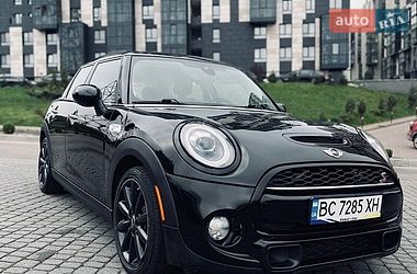 MINI Cooper  2018