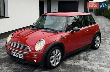 MINI Cooper 2003