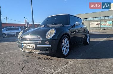 MINI Cooper 2003