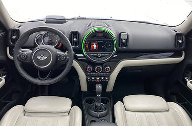 MINI Countryman F60  2017