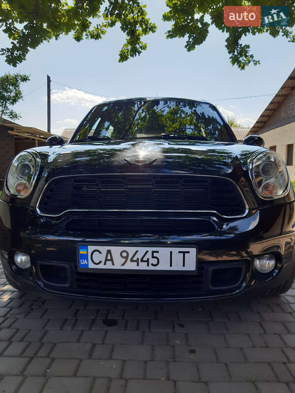 Універсал MINI Countryman