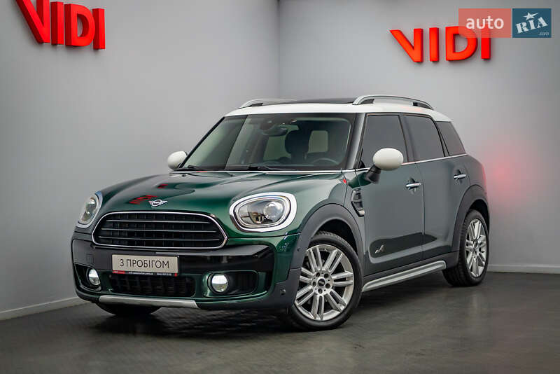 Універсал MINI Countryman