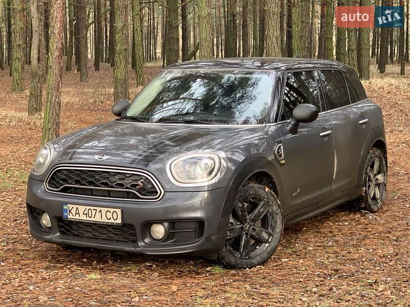Легковые MINI Countryman