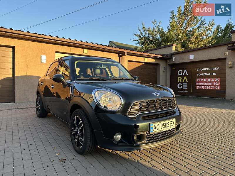 Внедорожник / Кроссовер MINI Countryman