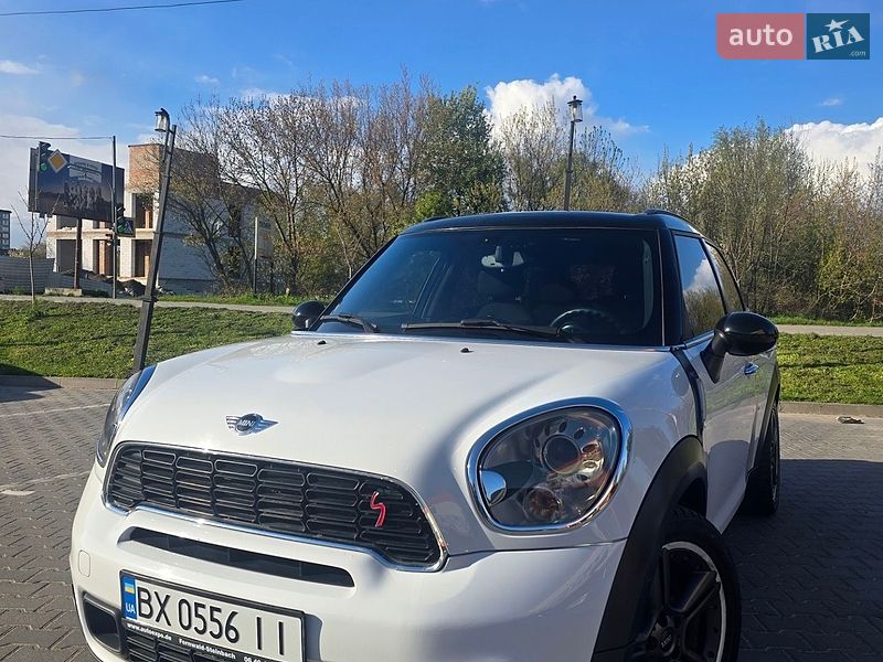 Універсал MINI Countryman