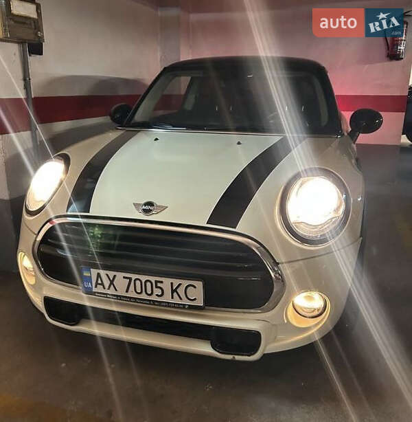 MINI Coupe