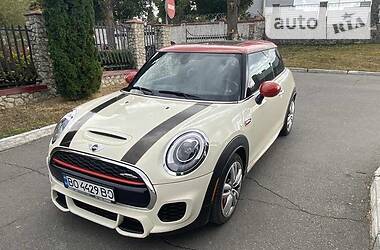 MINI Hatch Johncooperworks 2017