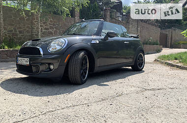 MINI Hatch S  2011