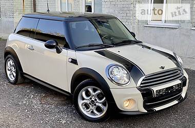 MINI Hatch 1.6 OFFICIAL  2013