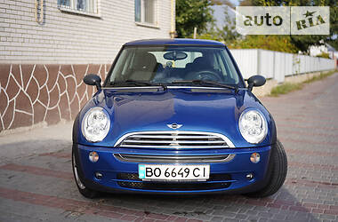 MINI Hatch  2006