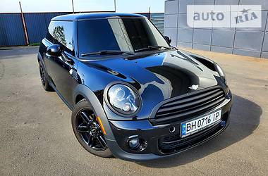 MINI Hatch  2012