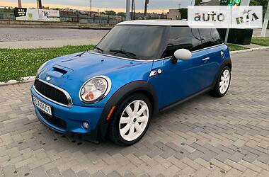 MINI Hatch  2008