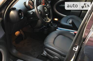 Хэтчбек MINI Hatch 2015 в Киеве