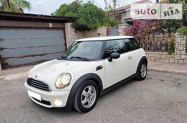 MINI Hatch  2009