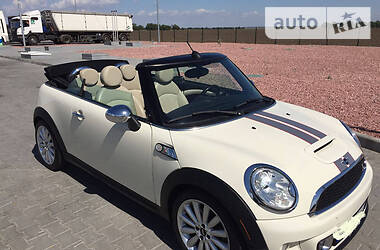 MINI Hatch S 2013