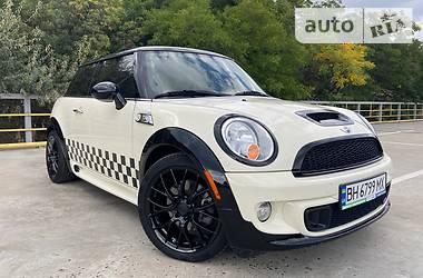 MINI Hatch S Turbo 2012