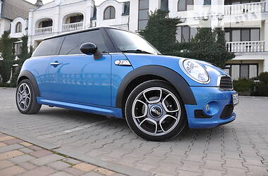 MINI Hatch S 2008